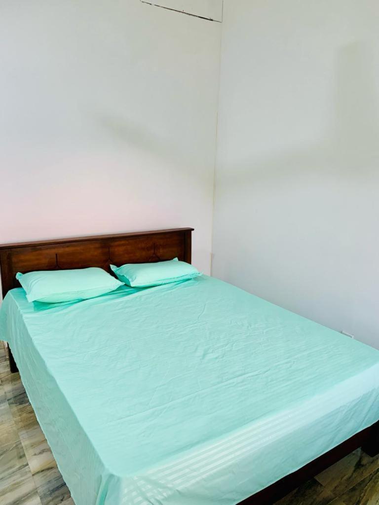 Lemon Stay Negombo Bagian luar foto
